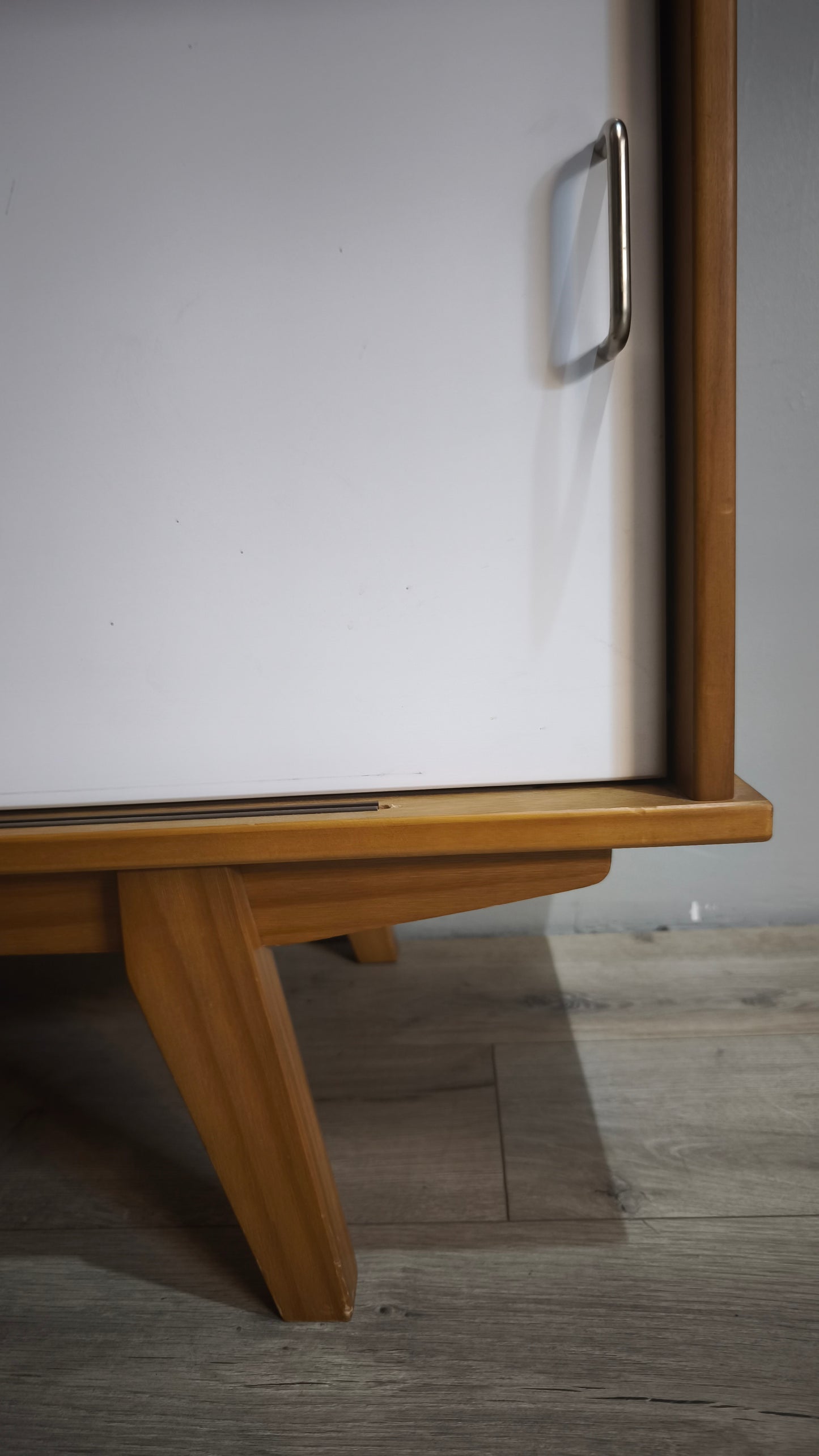 92070 Sideboard Maison du monde con tre sportelli colorati