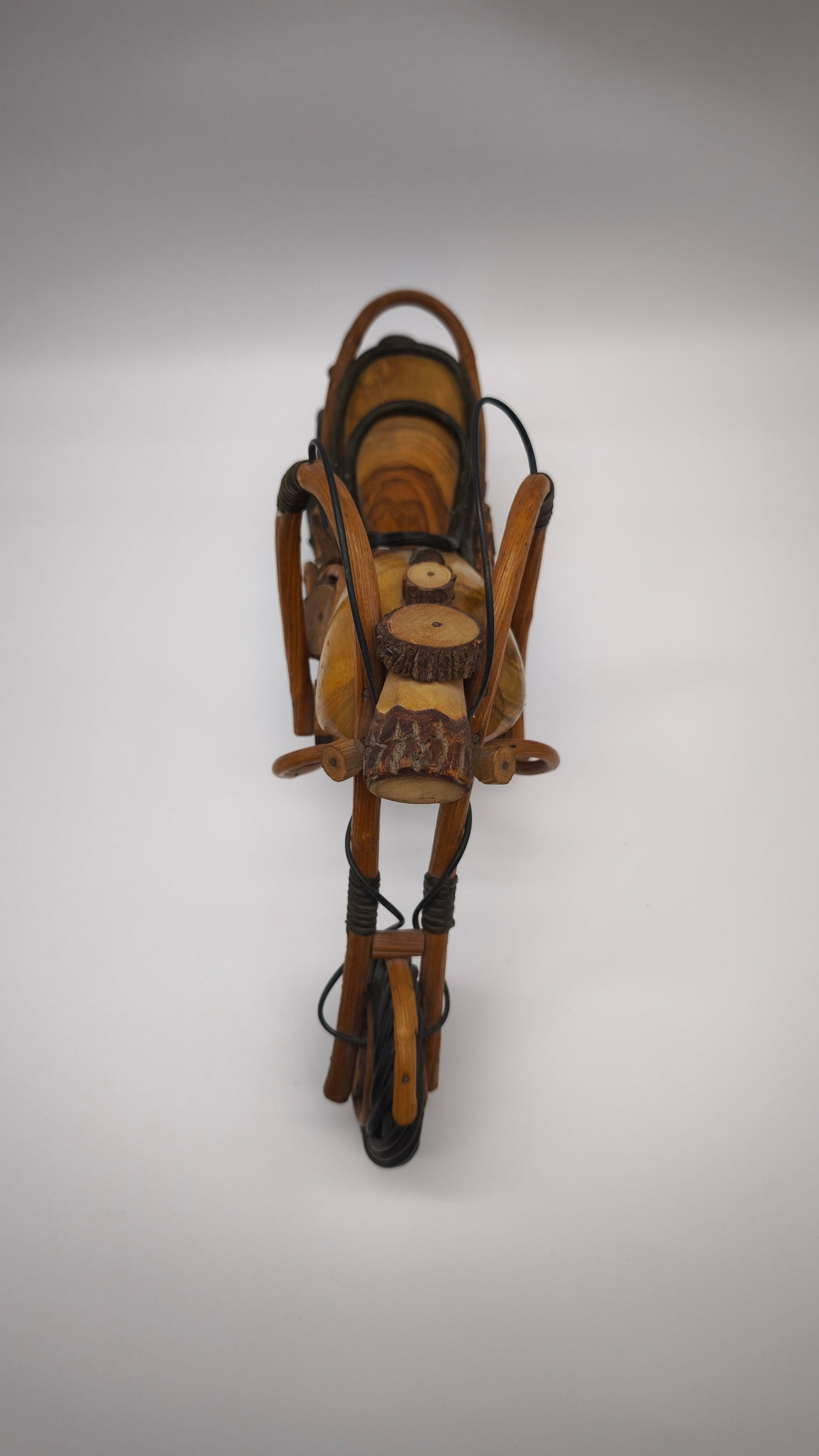 92087 Modellino moto in legno
