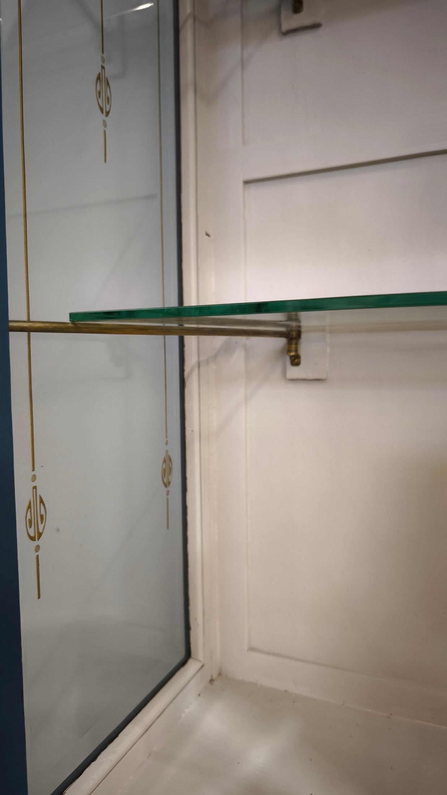92204 Vetrinetta due ante dipinta blu