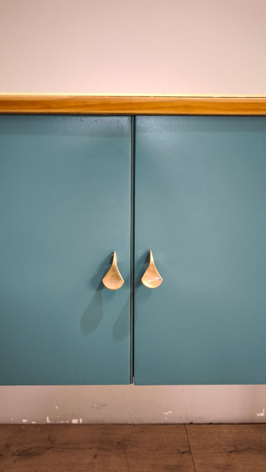 92179 Sideboard anni '60 quattro sportelli dipinta verde