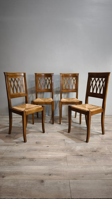 92202 Set n 4 sedie in legno con seduta in paglia