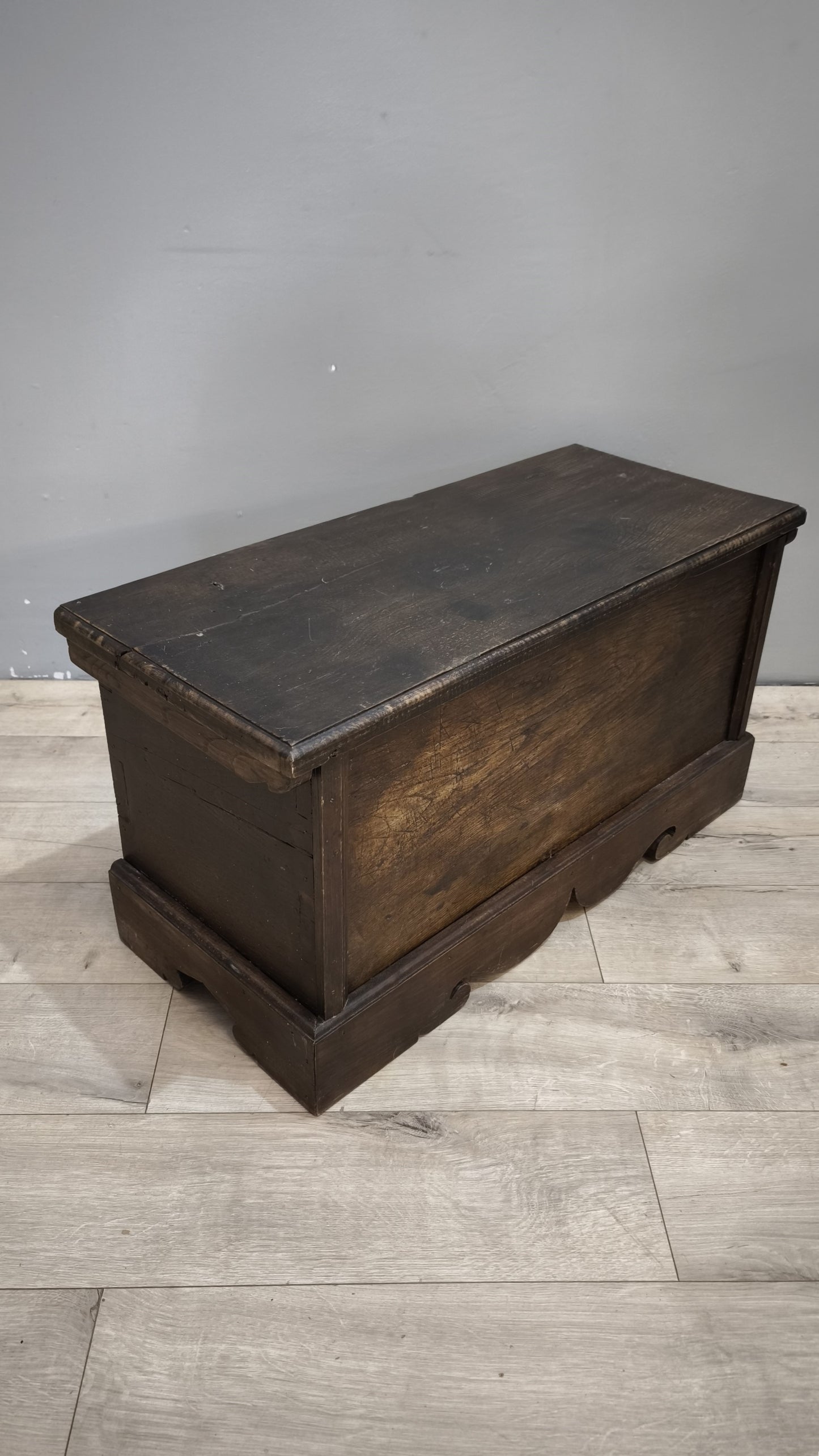 92240 Cassapanca in legno massello