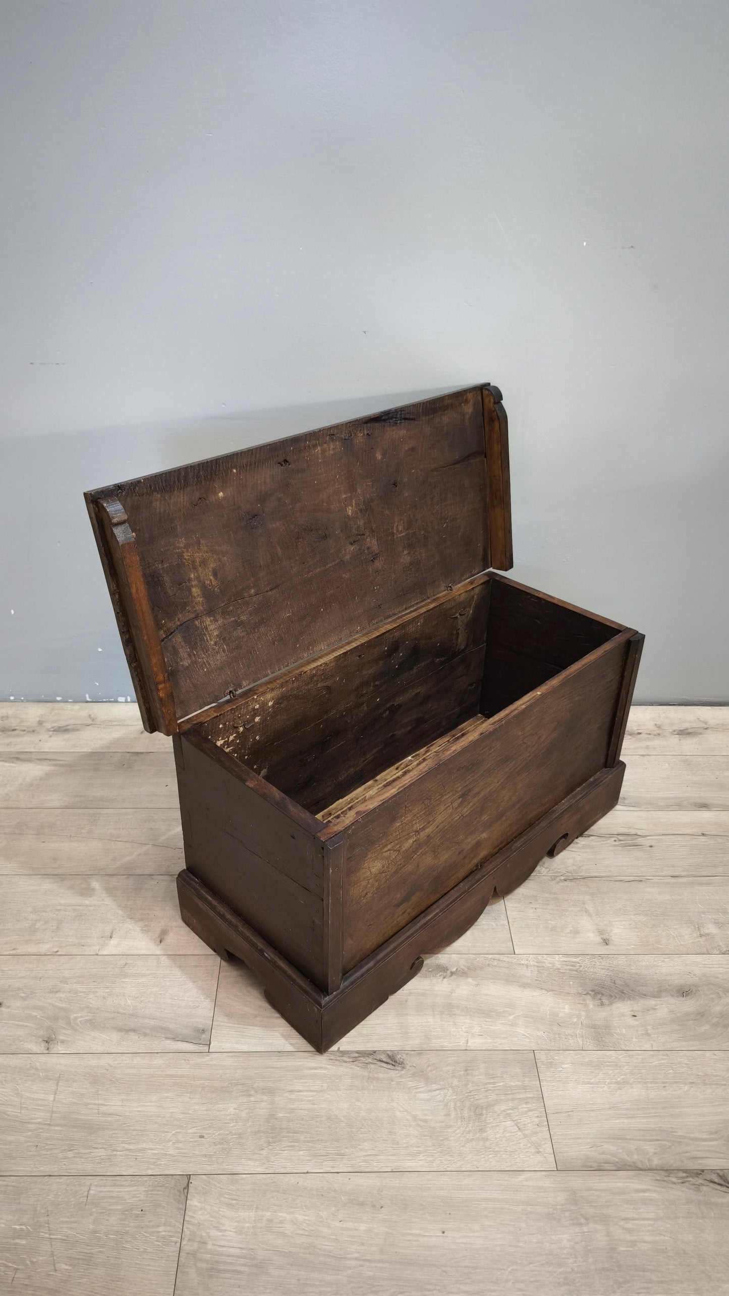 92240 Cassapanca in legno massello