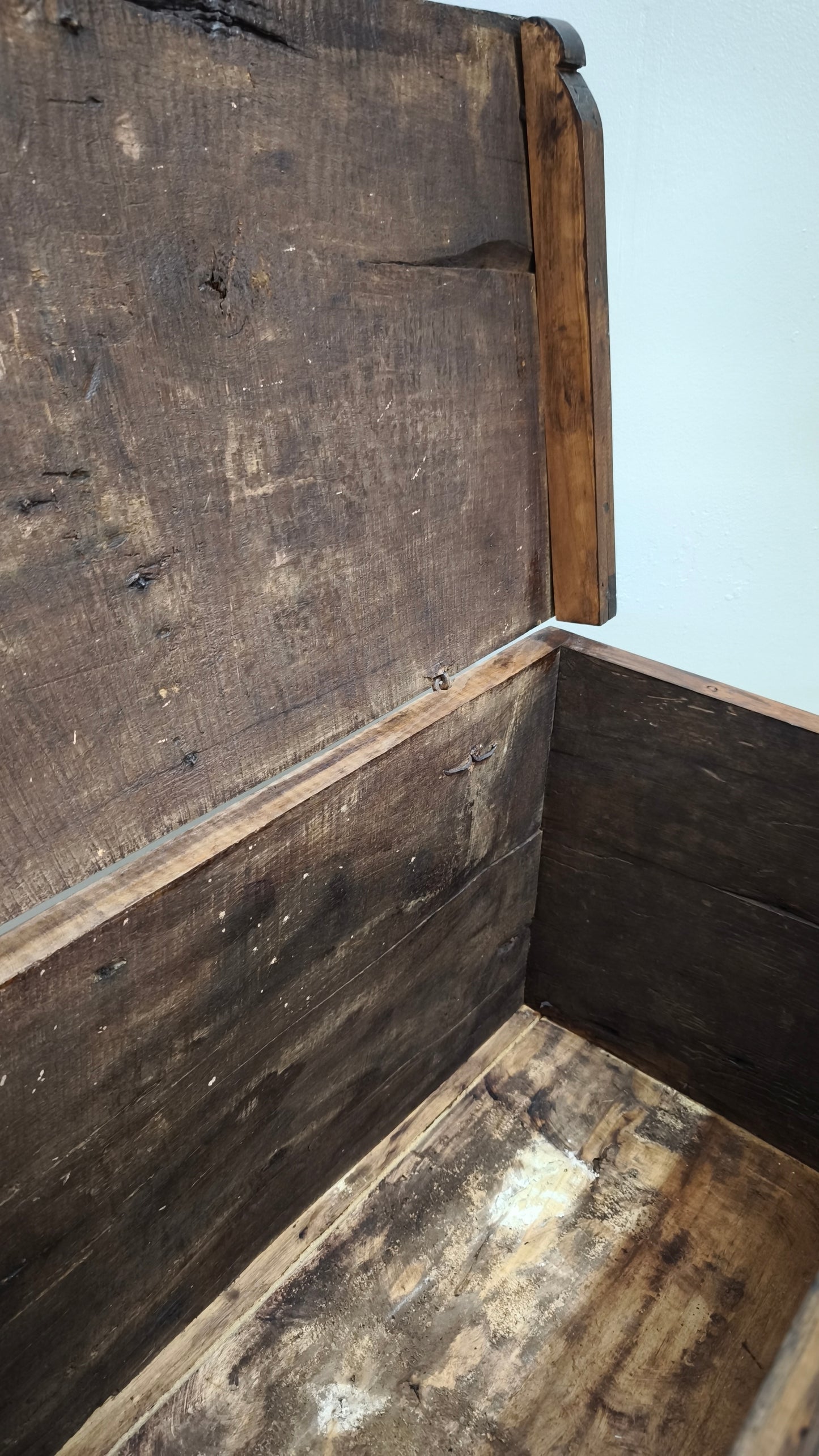 92240 Cassapanca in legno massello