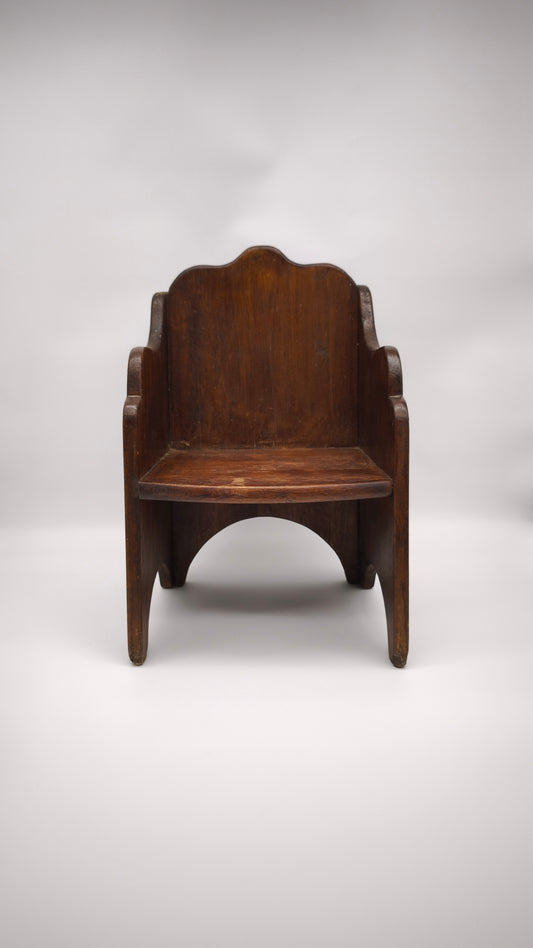 92236 Piccola sedia in legno