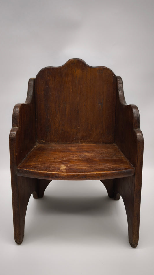 92236 Piccola sedia in legno
