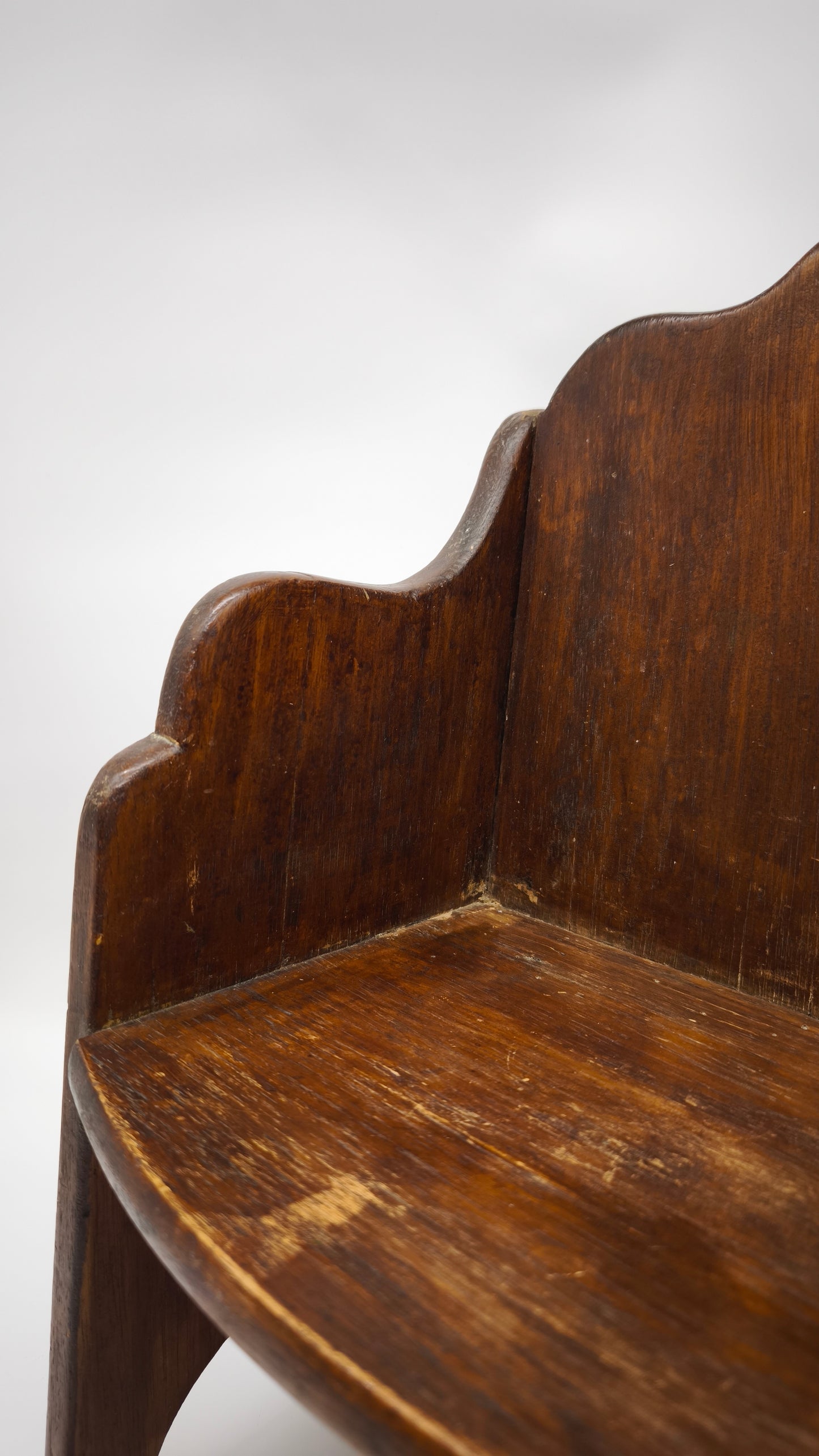 92236 Piccola sedia in legno