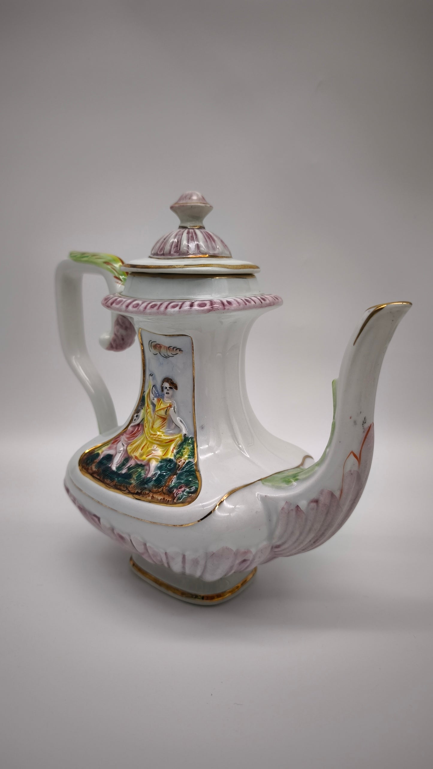92313 Servizio da caffè per 6 persone in ceramica Capodimonte