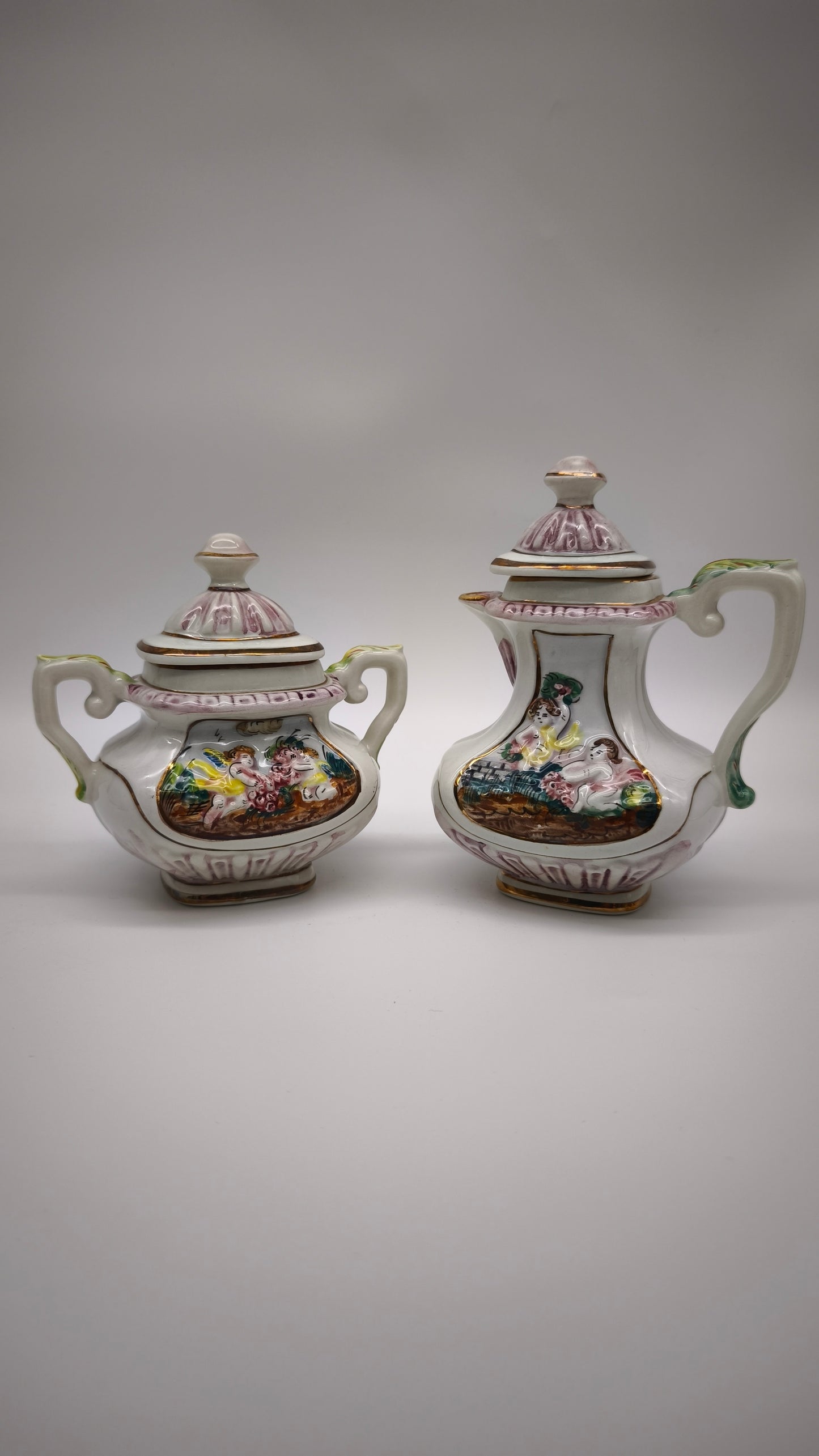 92313 Servizio da caffè per 6 persone in ceramica Capodimonte