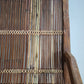 92366 Poltrona etnica con struttura in legno e seduta in bambù