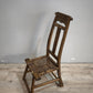 92370 Coppia di antiche sedie basse rustiche marchiate "Chen Kaizong" (Stile Wabi-Sabi)