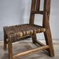 92370 Coppia di antiche sedie basse rustiche marchiate "Chen Kaizong" (Stile Wabi-Sabi)