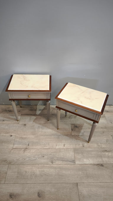 92377 Coppia di comodini in legno dipinti grigi con piano in marmo