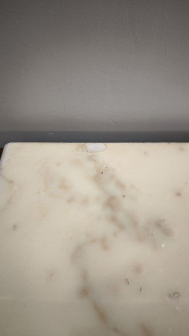 92377 Coppia di comodini in legno dipinti grigi con piano in marmo