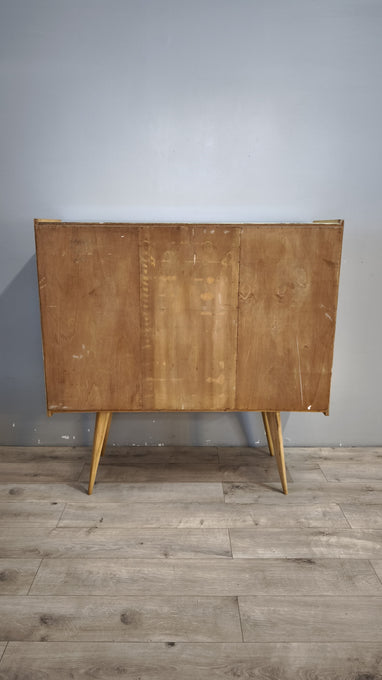 92381 Highboard in legno con sportelli dipinti e pomelli in vetro