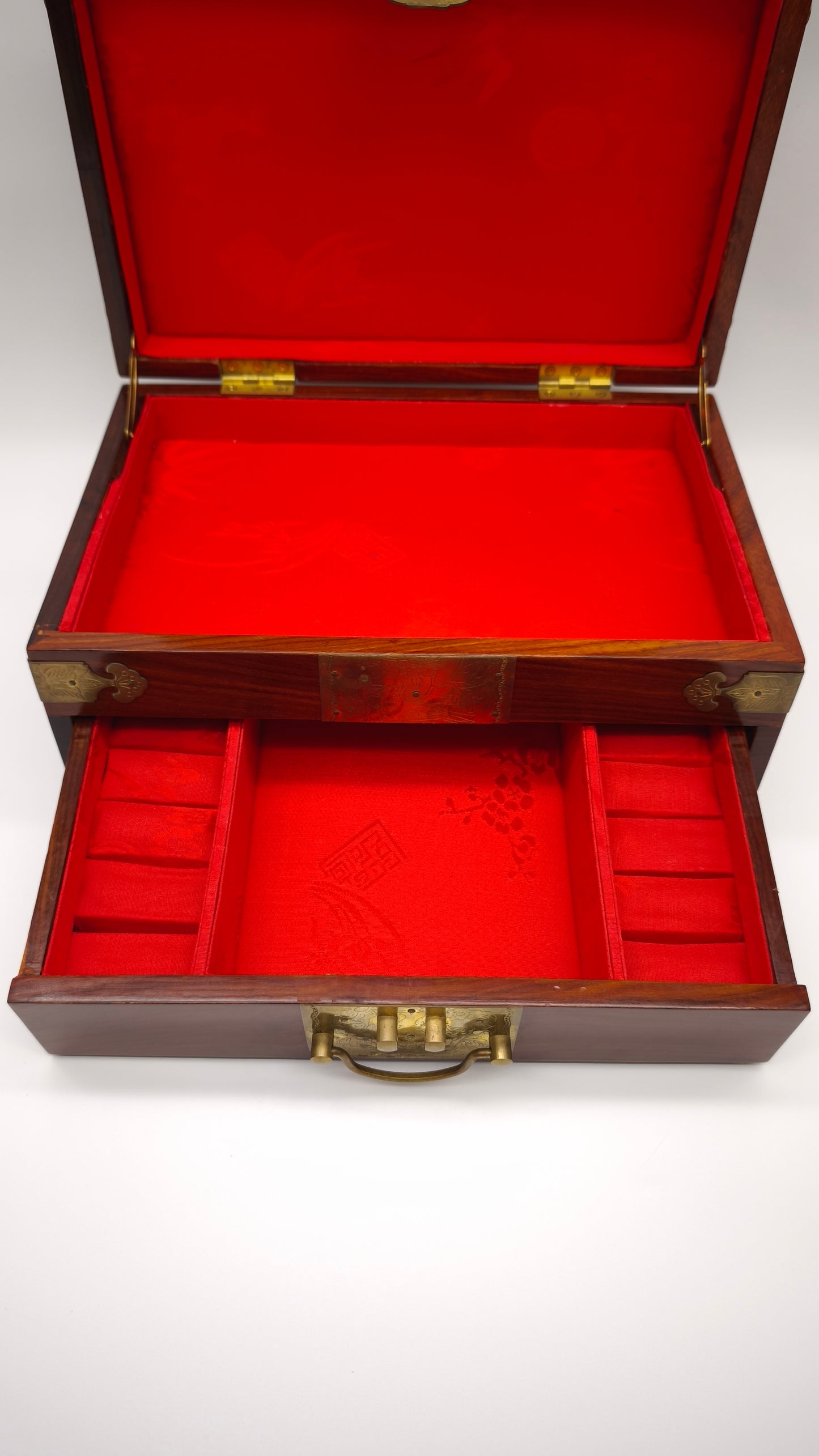 92371 Porta gioie cinese in legno con inserti in metallo