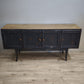 92380 Credenza quattro sportelli dipinta con piano in legno