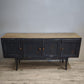 92380 Credenza quattro sportelli dipinta con piano in legno