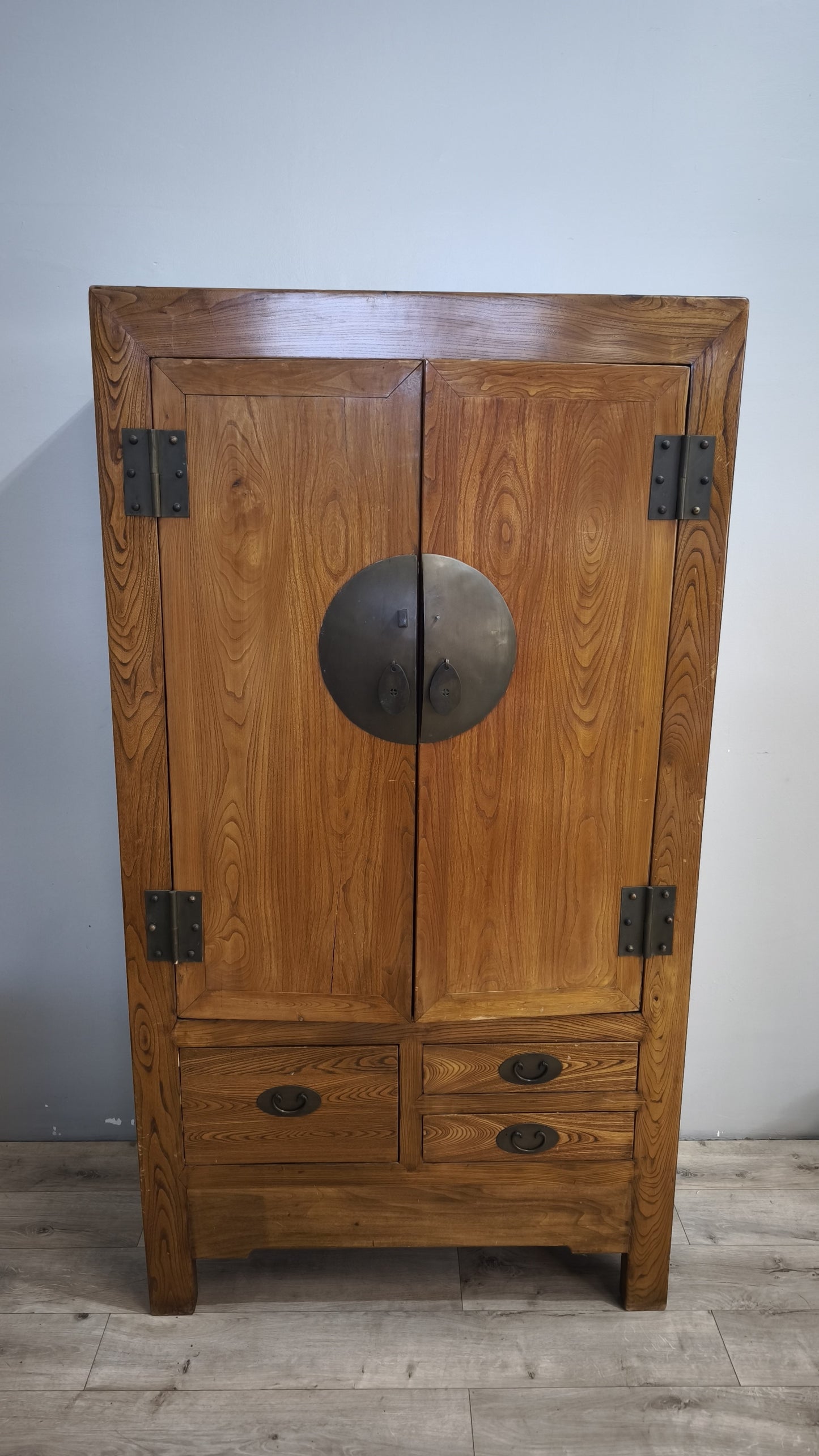 92480 Armadio in legno stile orientale