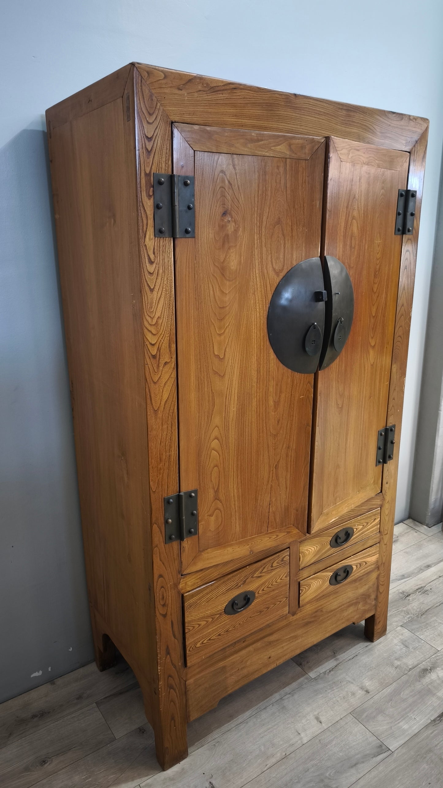 92480 Armadio in legno stile orientale