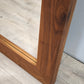 92479 Grande specchio con cornice in legno etnico