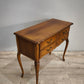 92450 Mobiletto in legno con gambe a sciabola e quattro cassetti