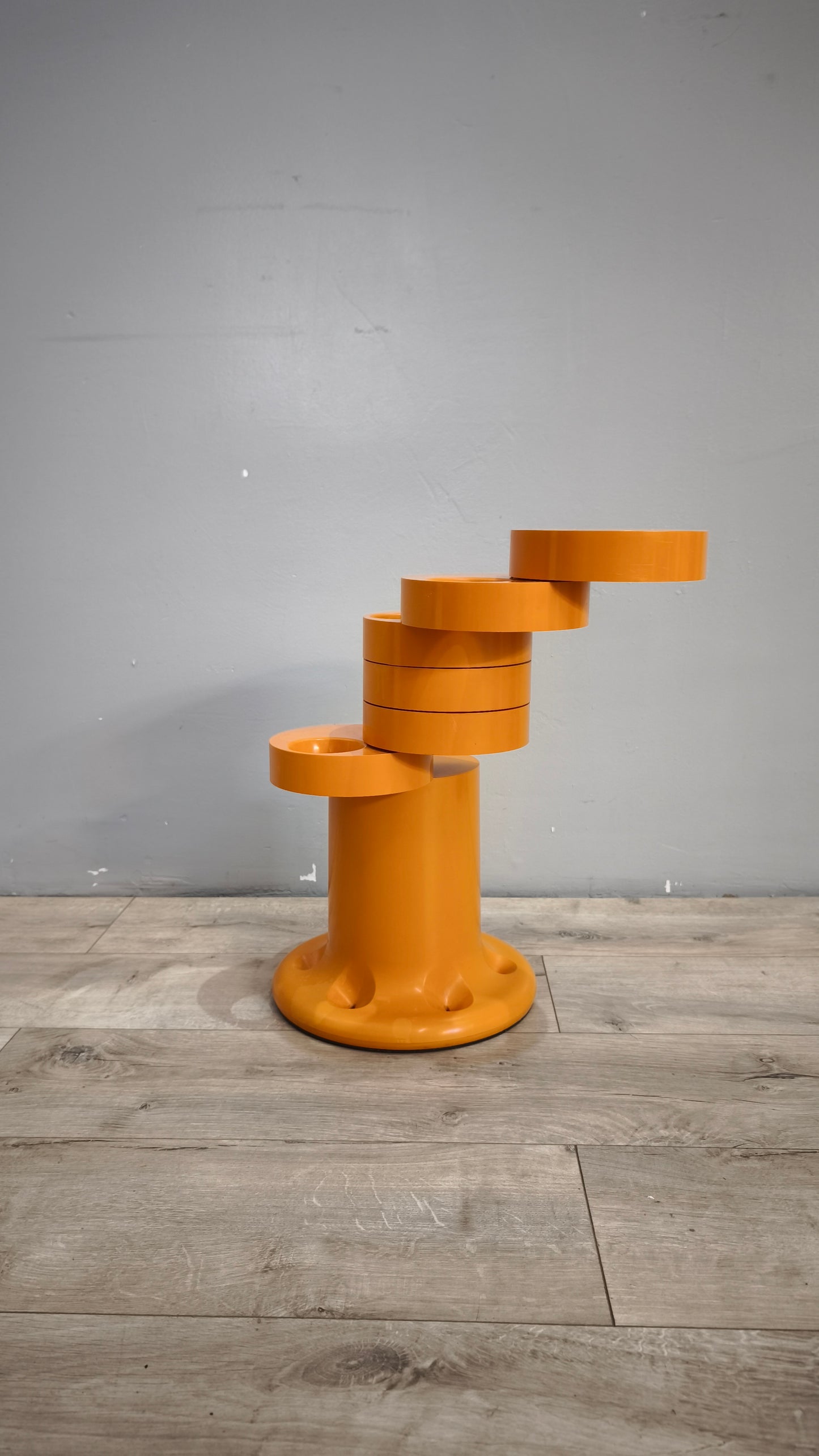 92423 Portaombrelli PLUVIUM, Anonima Castelli, design Giancarlo Piretti, anni '60, color arancio