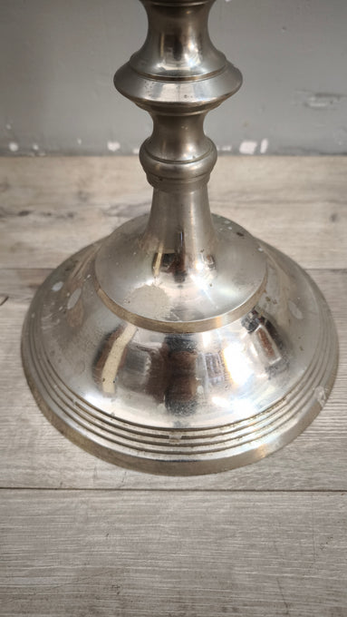 92482 Grande candelabro in metallo con cinque punti luce