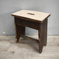 231 Panchetto in legno con piano in formica