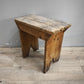 232 Panchetto rustico in legno