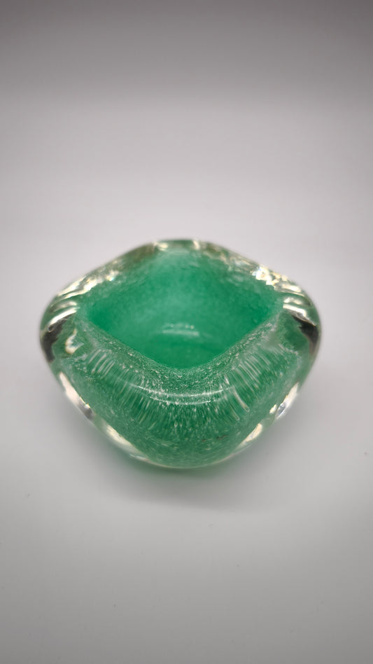 92553 Piccolo vaso in vetro sommerso di Murano firmato Seguso, anni '60