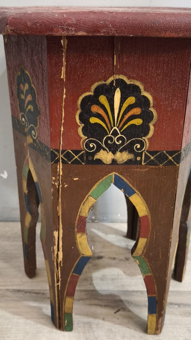 233 Panchetto esagonale marocchino decorato