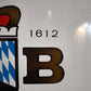 236 Insegna vintage HB Hofbrauhaus Traunstein in metallo smaltato