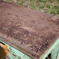 Bancone industriale vintage in legno con piano rivestito in ferro
