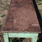 Bancone industriale vintage in legno con piano rivestito in ferro