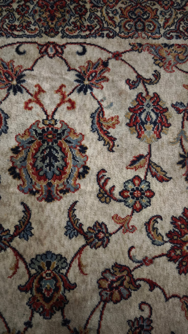 92535 Tappeto in tessuto naturale con decorazione a motivo floreale
