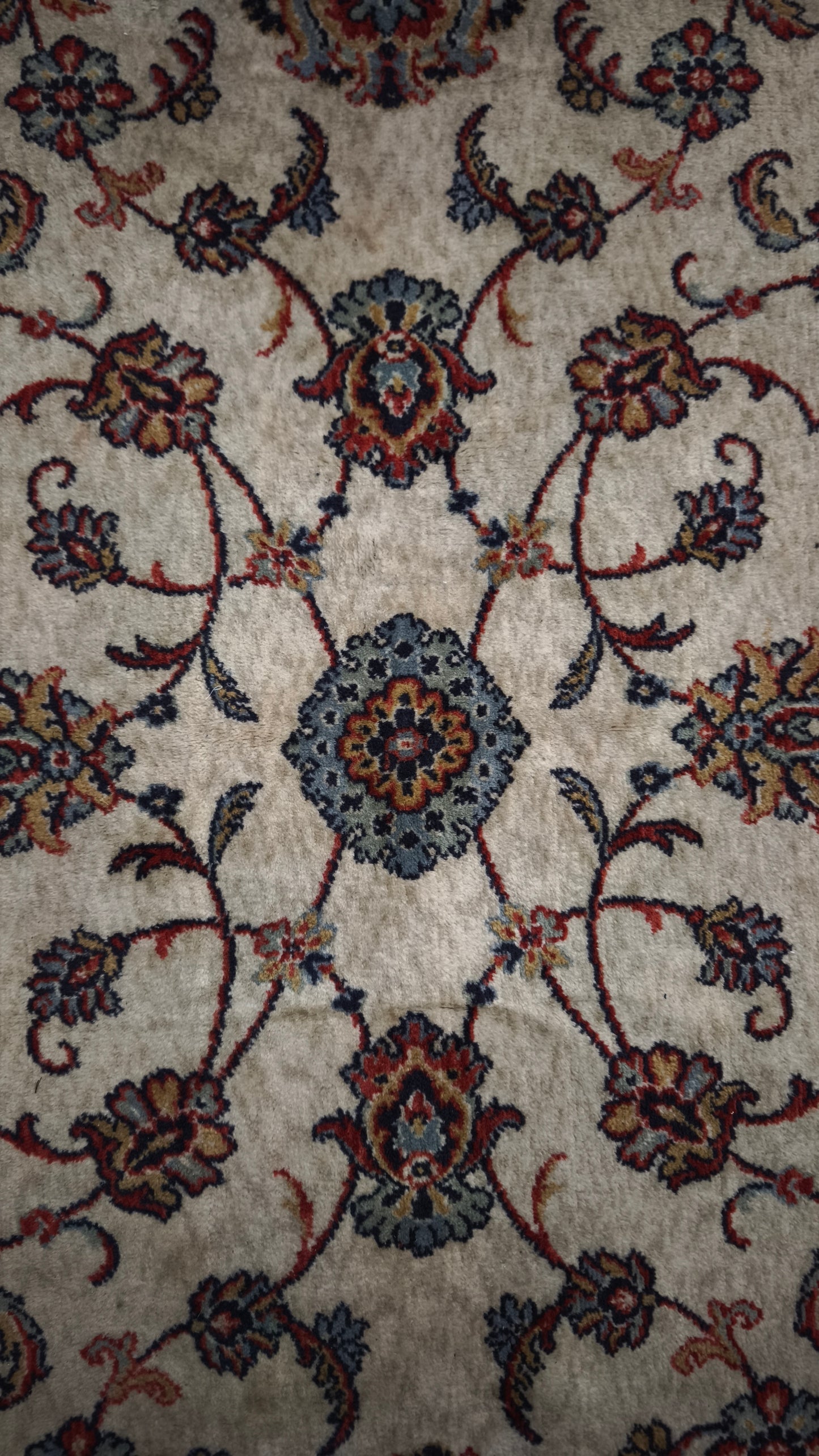 92535 Tappeto in tessuto naturale con decorazione a motivo floreale