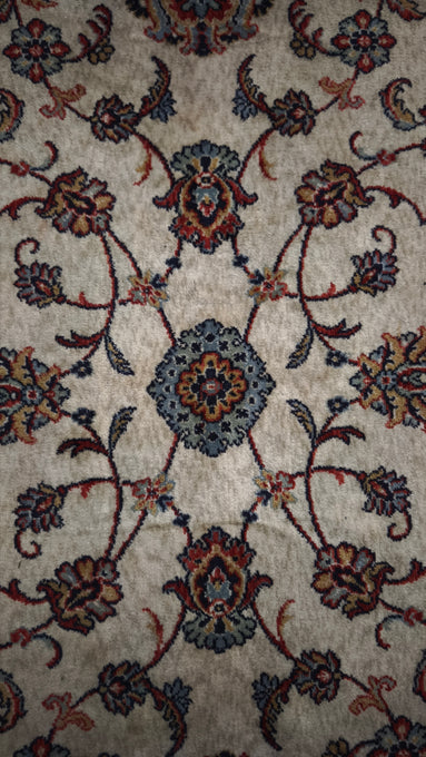 92535 Tappeto in tessuto naturale con decorazione a motivo floreale