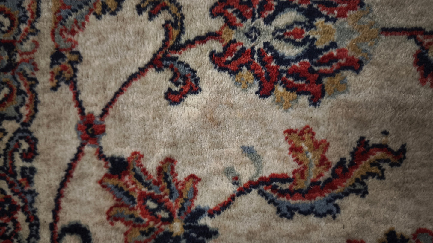 92535 Tappeto in tessuto naturale con decorazione a motivo floreale