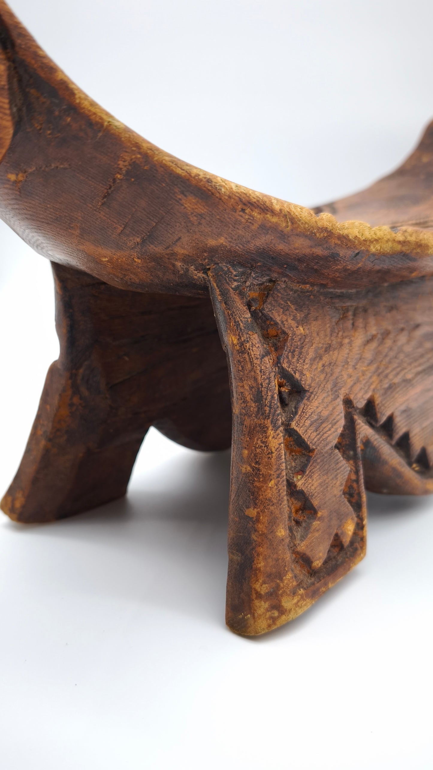 92516 Poggia testa africano in legno intagliato