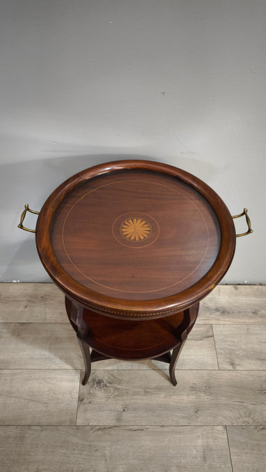 92556 Tavolino rotondo in legno con vassoio