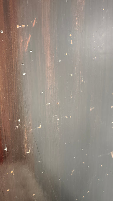 92557 Vetrinetta in legno con sportello bombato