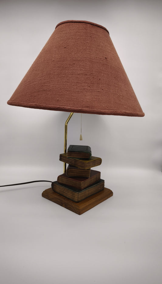 92560 Lampada da tavolo con decorazione libri