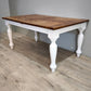 92593 Tavolo allungabile con base bianca e piano in legno