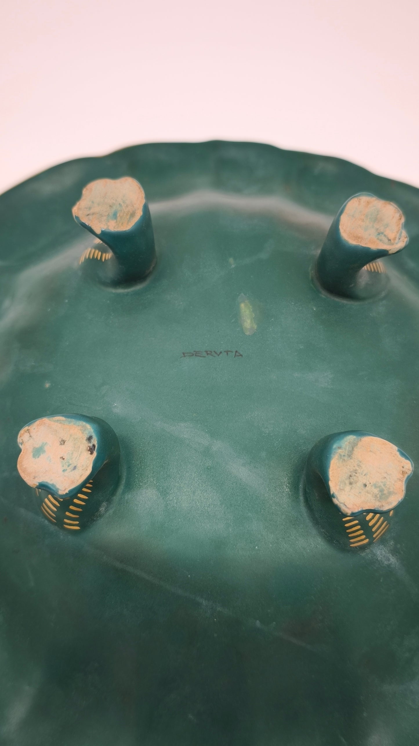 92602 Centrotavola in ceramica decorata Deruta