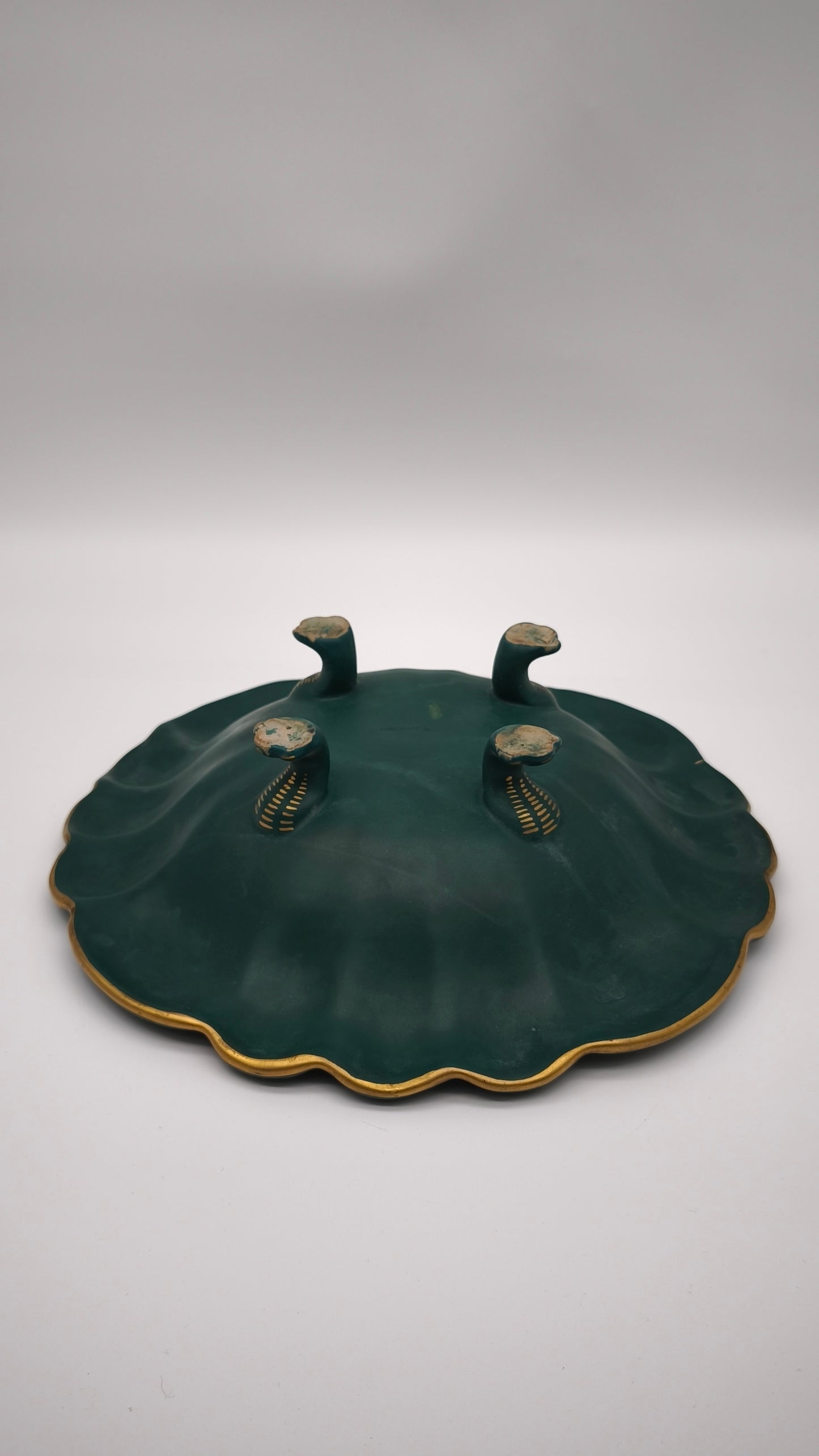 92602 Centrotavola in ceramica decorata Deruta