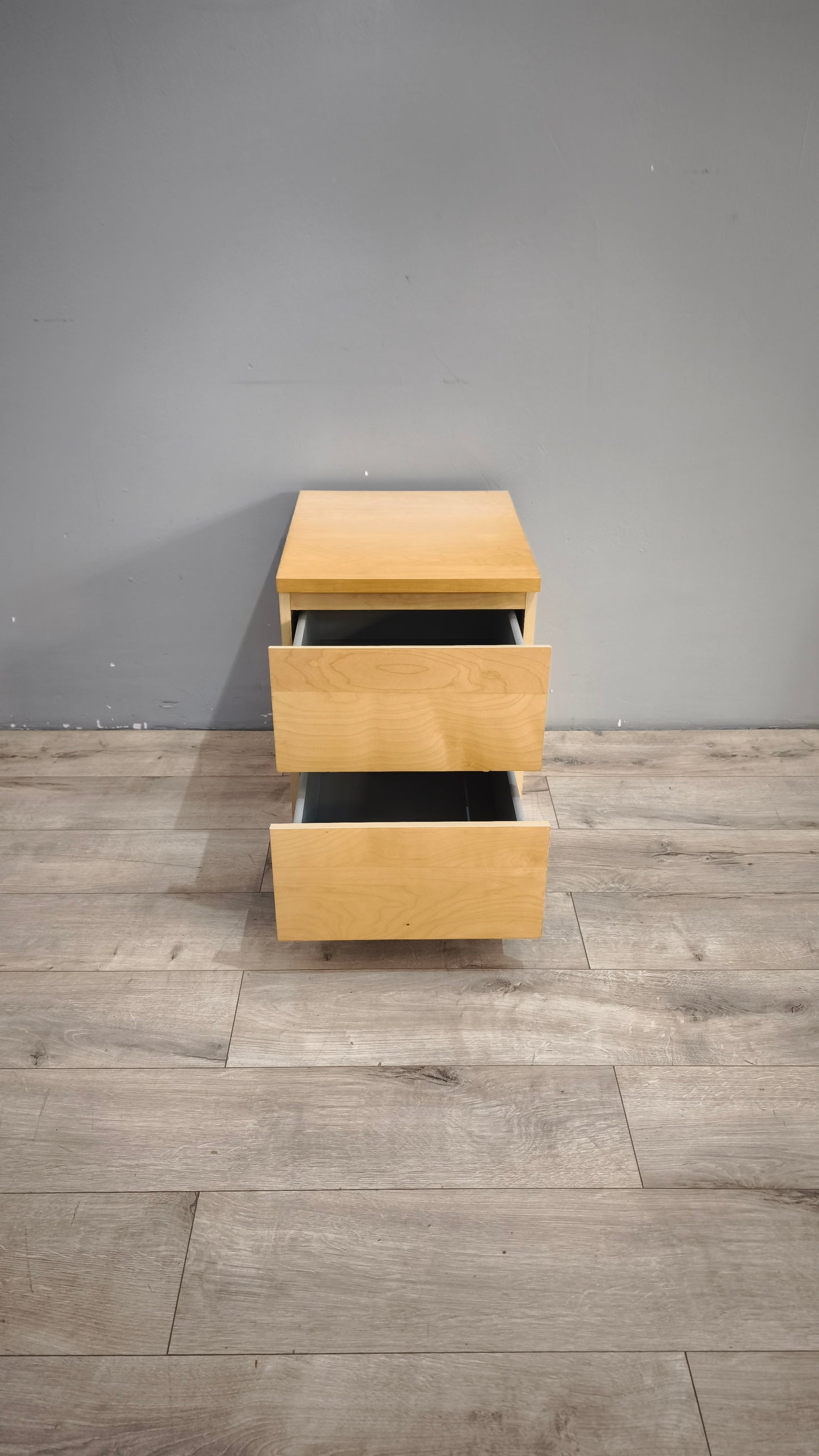 92668 Comodino singolo Ikea