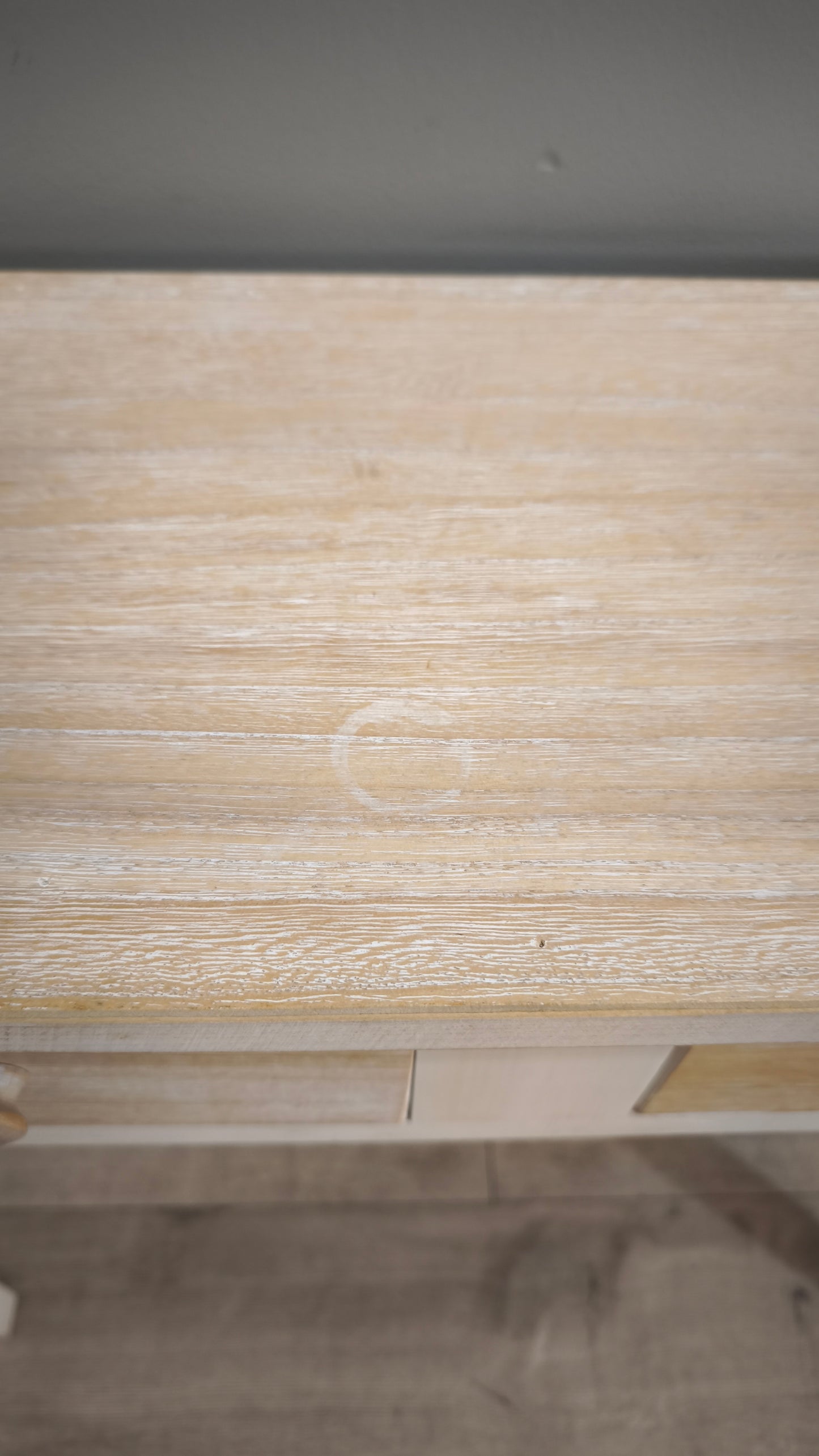 92703 Console in legno chiaro con due cassetti