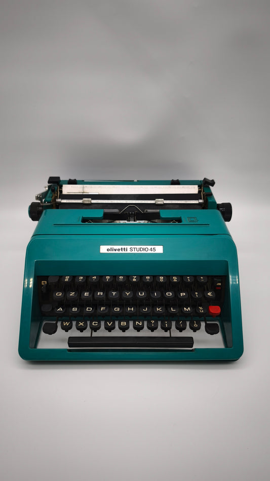 92736 Macchina da scrivere Olivetti Studio 45