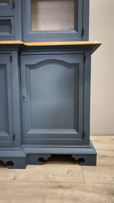 92759 Credenza due corpi in legno dipinta azzurra